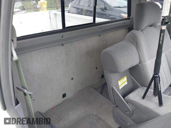 ✅ 2000 Nissan Frontier XE • VIN: 1N6DD26S0YC420763 • Lot: 42887187. Listed on IAAI with 171,076 mi. Free auction sales archive from the USA and detailed vehicle history report at DreamBid. Image 8.