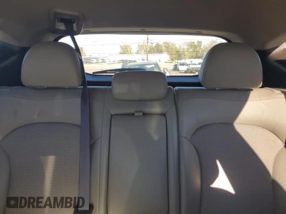 ✅ 2015 Hyundai Tucson SE • VIN: KM8JU3AG3FU116585 • Lot: 82602465. Listed on Copart with 83,961 mi. Free auction sales archive from the USA and detailed vehicle history report at DreamBid. Image 10.