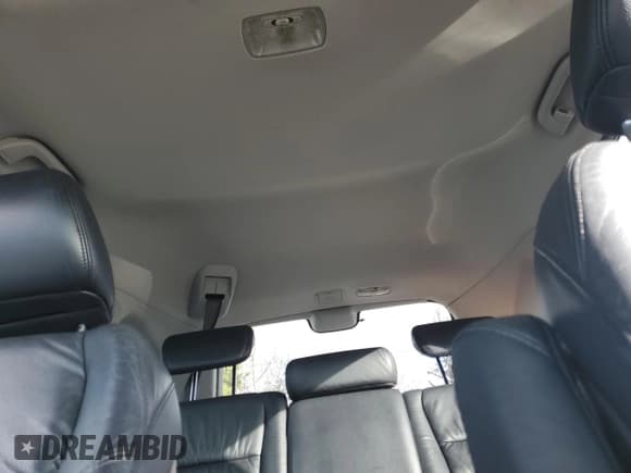 ✅ 2008 Honda CR-V EX-L • VIN: JHLRE48758C036622 • Лот: 92944685. Опубликован ранее на Copart с пробегом 111 894 миль. Бесплатный доступ к архиву аукционных продаж из США и подробный отчёт об истории автомобиля на DreamBid. Изображение 10.