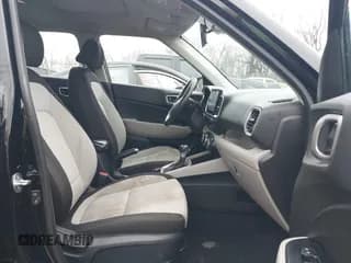 ✅ 2024 Hyundai Venue SEL • VIN: KMHRC8A38RU284534 • Lot: 41114023. Listed on IAAI with 47,799 mi. Free auction sales archive from the USA and detailed vehicle history report at DreamBid. Image 5.