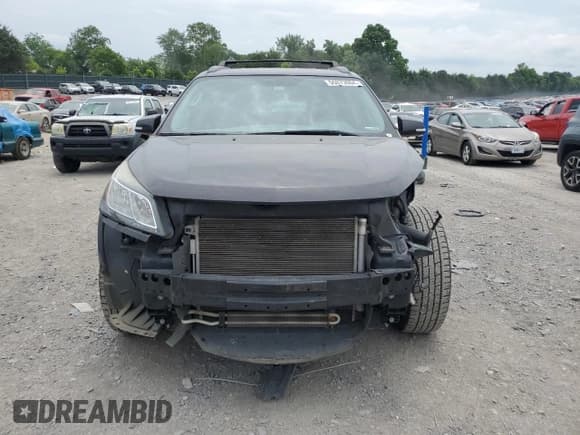 ✅ 2016 Chevrolet Traverse LT • VIN: 1GNKRHKD7GJ215335 • Lot: 55073004. Wystawiony na Copart z przebiegiem 133 823 mil. Bezpłatny archiwum sprzedaży aukcyjnych z USA i szczegółowy raport historii pojazdu na DreamBid. Zdjęcie 5.