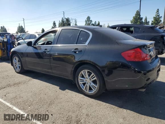 ✅ 2013 Infiniti G37 Journey • VIN: JN1CV6AP6DM306053 • Lot: 90836845. Listed on Copart with 138,930 mi. Free auction sales archive from the USA and detailed vehicle history report at DreamBid. Image 2.