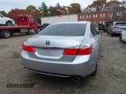✅ 2013 Honda Accord LX • VIN: 1HGCR2F37DA129578 • Lot: 43542613. Wystawiony na IAAI z przebiegiem 137 478 mil. Bezpłatny archiwum sprzedaży aukcyjnych z USA i szczegółowy raport historii pojazdu na DreamBid. Zdjęcie 17.