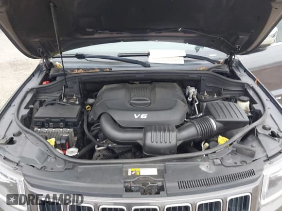 ✅ 2015 Jeep Grand Cherokee Limited • VIN: 1C4RJFBG3FC609057 • Лот: 43586531. Опубликован ранее на IAAI с пробегом 241 797 миль. Бесплатный доступ к архиву аукционных продаж из США и подробный отчёт об истории автомобиля на DreamBid. Изображение 10.