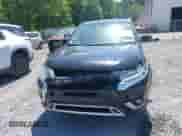 2020 Mitsubishi Outlander ES with VIN JA4AZ3A35LZ039956, listed as a IAAI auction lot 42570596 with 140,231 mi miles and . Bid and sale history available at DreamBid. Image 6.