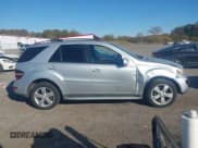 ✅ 2009 Mercedes-Benz M 350 • VIN: 4JGBB86E79A516136 • Лот: 43493379. Опубликован ранее на IAAI с пробегом 192 367 миль. Бесплатный доступ к архиву аукционных продаж из США и подробный отчёт об истории автомобиля на DreamBid. Изображение 13.