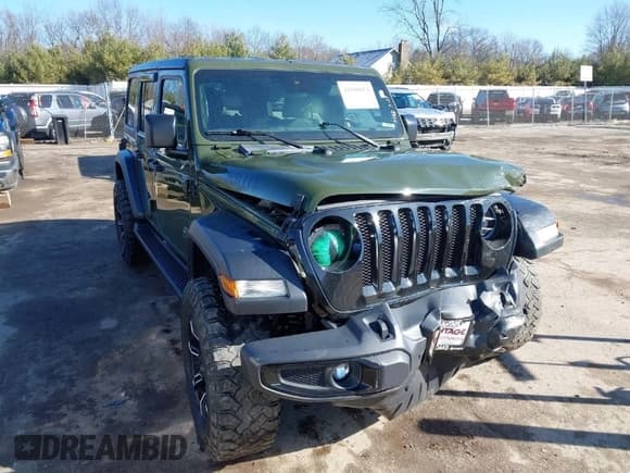 ✅ 2020 Jeep Wrangler Unlimited Sport S • VIN: 1C4HJXDG9LW328034 • Lot: 41808054. Wystawiony na IAAI z przebiegiem 48 781 mil. Bezpłatny archiwum sprzedaży aukcyjnych z USA i szczegółowy raport historii pojazdu na DreamBid. Zdjęcie 1.