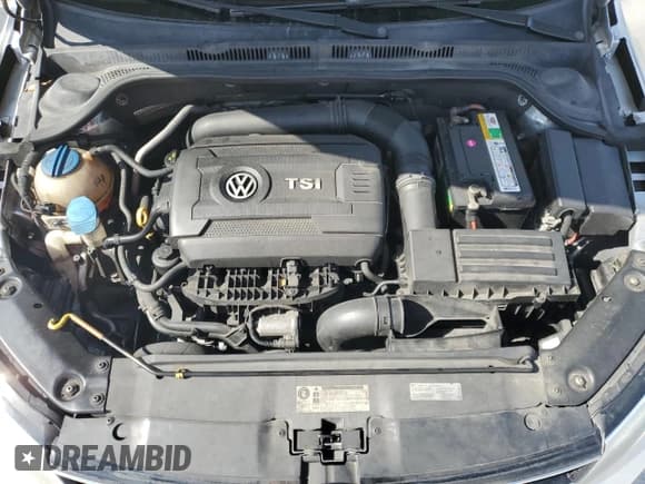 ✅ 2015 Volkswagen Jetta SE • VIN: 3VWD07AJ3FM277990 • Лот: 53229895. Опубликован ранее на Copart с пробегом 207 427 миль. Бесплатный доступ к архиву аукционных продаж из США и подробный отчёт об истории автомобиля на DreamBid. Изображение 11.