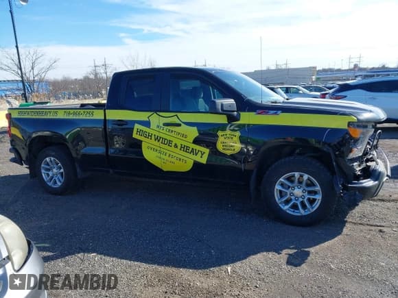 ✅ 2023 Chevrolet Silverado 1500 Work Truck • VIN: 1GCRDAEDXPZ307503 • Lot: 41588406. Wystawiony na IAAI z przebiegiem 79 583 mil. Bezpłatny archiwum sprzedaży aukcyjnych z USA i szczegółowy raport historii pojazdu na DreamBid. Zdjęcie 13.