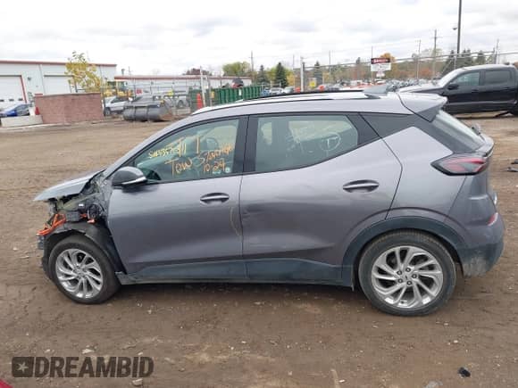 2023 Chevrolet Bolt EUV LT с VIN 1G1FY6S04P4181117, выставлен на аукционе IAAI как лот 43576311 с пробегом 86 459 миль миль и . История ставок и продаж доступна на DreamBid. Изображение 14.