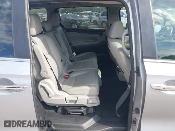 ✅ 2018 Honda Odyssey EX-L • VIN: 5FNRL6H74JB021794 • Лот: 43363079. Опубликован ранее на IAAI с пробегом 75 894 миль. Бесплатный доступ к архиву аукционных продаж из США и подробный отчёт об истории автомобиля на DreamBid. Изображение 8.