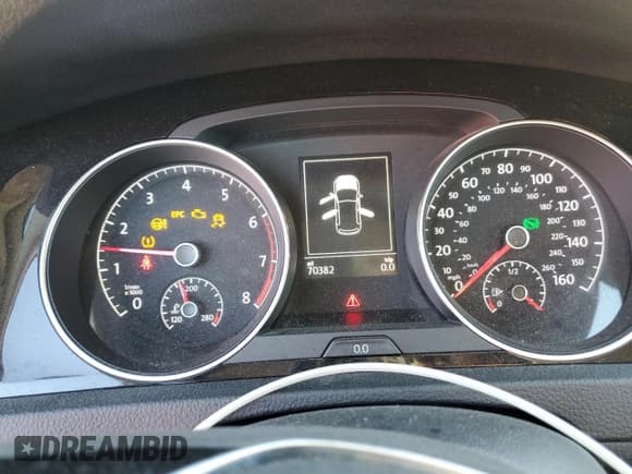 ✅ 2015 Volkswagen Golf TSI S • VIN: 3VW217AU7FM003870 • Lot: 82676075. Listed on Copart with 70,382 mi. Free auction sales archive from the USA and detailed vehicle history report at DreamBid. Image 9.