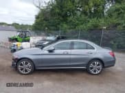 ✅ 2021 Mercedes-Benz C 300 • VIN: W1KWF8EB5MR612798 • Lot: 42992980. Wystawiony na IAAI z przebiegiem 17 243 mil. Bezpłatny archiwum sprzedaży aukcyjnych z USA i szczegółowy raport historii pojazdu na DreamBid. Zdjęcie 14.
