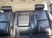 ✅ 2007 Chevrolet Suburban LT • VIN: 3GNFK16307G259743 • Лот: 91176085. Опубликован ранее на Copart с пробегом 182 262 миль. Бесплатный доступ к архиву аукционных продаж из США и подробный отчёт об истории автомобиля на DreamBid. Изображение 10.