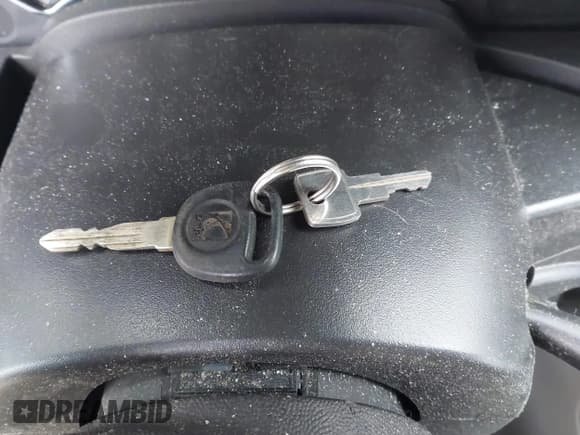 ✅ 2004 Saturn VUE V6 • VIN: 5GZCZ63454S859341 • Lot: 41362164. Wystawiony na IAAI z przebiegiem 211 600 mil. Bezpłatny archiwum sprzedaży aukcyjnych z USA i szczegółowy raport historii pojazdu na DreamBid. Zdjęcie 11.