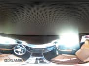 ✅ 2022 Audi RS Q8 • VIN: WU1ARBF18ND025883 • Lot: 42308476. Wystawiony na IAAI z przebiegiem 41 554 mil. Bezpłatny archiwum sprzedaży aukcyjnych z USA i szczegółowy raport historii pojazdu na DreamBid. Zdjęcie 18.