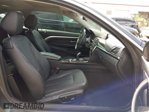 ✅ 2015 BMW 4 Series 428i • VIN: WBA3N3C53FK233680 • Лот: 42325131. Опубликован ранее на IAAI с пробегом 103 632 миль. Бесплатный доступ к архиву аукционных продаж из США и подробный отчёт об истории автомобиля на DreamBid. Изображение 5.