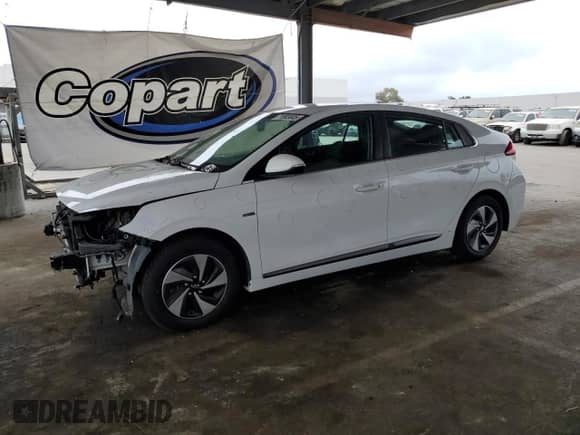 ✅ 2017 Hyundai Ioniq SEL • VIN: KMHC75LC0HU050053 • Lot: 71883445. Wystawiony na Copart z przebiegiem 130 574 mil. Bezpłatny archiwum sprzedaży aukcyjnych z USA i szczegółowy raport historii pojazdu na DreamBid. Zdjęcie 1.