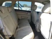 ✅ 2008 Hyundai Santa Fe GLS • VIN: 5NMSG13D48H158328 • Lot: 73185984. Listed on Copart with 128,131 mi. Free auction sales archive from the USA and detailed vehicle history report at DreamBid. Image 11.