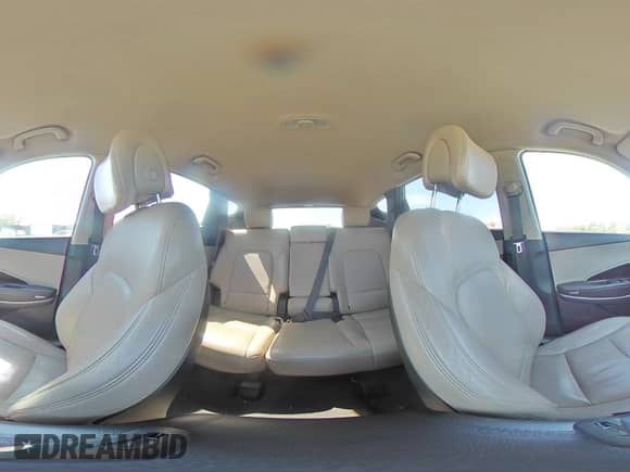 ✅ 2016 Hyundai Santa Fe • VIN: 5XYZT3LB6GG353781 • Lot: 81158055. Wystawiony na Copart z przebiegiem 150 164 mil. Bezpłatny archiwum sprzedaży aukcyjnych z USA i szczegółowy raport historii pojazdu na DreamBid. Zdjęcie 15.