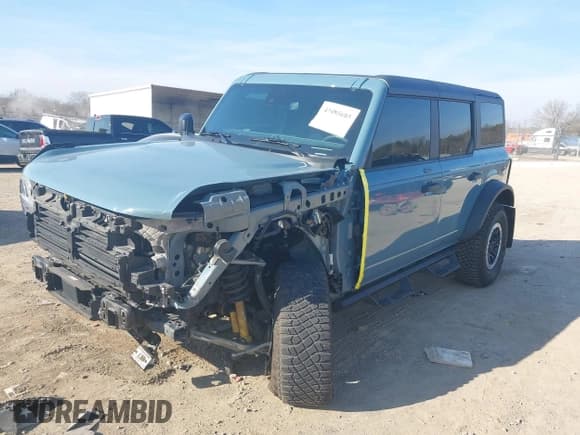 ✅ 2023 Ford Bronco • VIN: 1FMEE5DH3PLB53030 • Лот: 41485605. Опубликован ранее на IAAI с пробегом 38 808 миль. Бесплатный доступ к архиву аукционных продаж из США и подробный отчёт об истории автомобиля на DreamBid. Изображение 2.