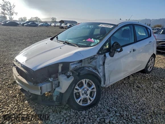 ✅ 2016 Ford Fiesta SE • VIN: 3FADP4EJXGM159921 • Lot: 92748845. Listed on Copart with 95,493 mi. Free auction sales archive from the USA and detailed vehicle history report at DreamBid. Image 1.