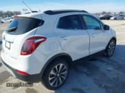 ✅ 2019 Buick Encore Essence • VIN: KL4CJCSM1KB877691 • Лот: 41517966. Опубликован ранее на IAAI с пробегом 117 146 миль. Бесплатный доступ к архиву аукционных продаж из США и подробный отчёт об истории автомобиля на DreamBid. Изображение 4.