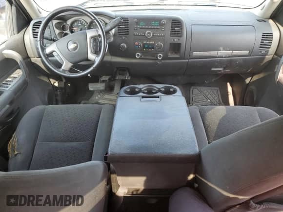 2008 Chevrolet Silverado 1500 2LT with VIN 2GCEK19J681254166, listed as a Copart auction lot 68043265 with 221,465 mi miles and Salvage title. Bid and sale history available at DreamBid. Image 8.