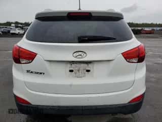 2015 Hyundai Tucson SE with VIN KM8JU3AG5FU983373, listed as a Copart auction lot 48801914 with 151,803 mi miles and . Bid and sale history available at DreamBid. Image 6.
