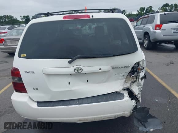 ✅ 2007 Toyota Highlander w/3rd Row • VIN: JTEDP21A370134992 • Лот: 42924770. Опубликован ранее на IAAI с пробегом 294 368 миль. Бесплатный доступ к архиву аукционных продаж из США и подробный отчёт об истории автомобиля на DreamBid. Изображение 16.