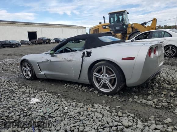 ✅ 2007 Chevrolet Corvette • VIN: 1G1YY36UX75114357 • Lot: 82438805. Listed on Copart with 109,356 mi. Free auction sales archive from the USA and detailed vehicle history report at DreamBid. Image 2.