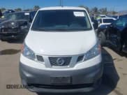 ✅ 2018 Nissan NV200 SV • VIN: 3N6CM0KN6JK701790 • Lot: 43166266. Wystawiony na IAAI z przebiegiem 124 761 mil. Bezpłatny archiwum sprzedaży aukcyjnych z USA i szczegółowy raport historii pojazdu na DreamBid. Zdjęcie 12.