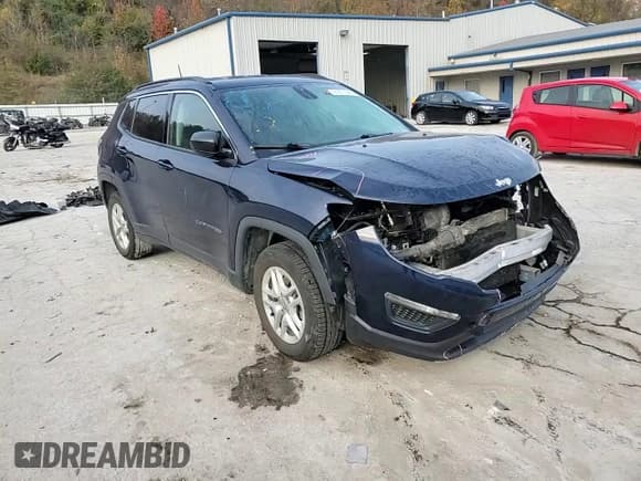 ✅ 2019 Jeep Compass Sport • VIN: 3C4NJCAB4KT677305 • Lot: 91971555. Wystawiony na Copart z przebiegiem 79 811 mil. Bezpłatny archiwum sprzedaży aukcyjnych z USA i szczegółowy raport historii pojazdu na DreamBid. Zdjęcie 14.