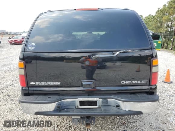 ✅ 2005 Chevrolet Suburban Z71 • VIN: 3GNFK16Z85G172903 • Лот: 54149585. Опубликован ранее на Copart с пробегом 281 745 миль. Бесплатный доступ к архиву аукционных продаж из США и подробный отчёт об истории автомобиля на DreamBid. Изображение 6.