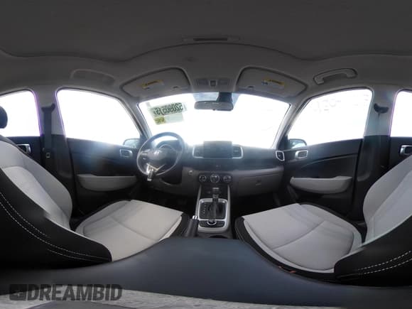 ✅ 2024 Hyundai Venue SEL • VIN: KMHRC8A38RU313756 • Lot: 42221213. Listed on IAAI with 40,905 mi. Free auction sales archive from the USA and detailed vehicle history report at DreamBid. Image 18.