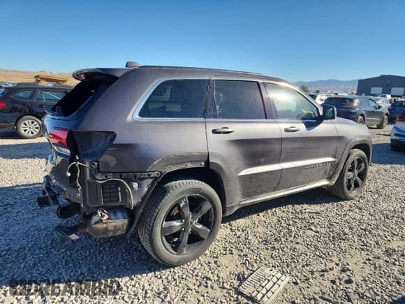 ✅ 2016 Jeep Grand Cherokee Overland • VIN: 1C4RJFCM1GC377936 • Лот: 81449065. Опубликован ранее на Copart с пробегом 120 309 миль. Бесплатный доступ к архиву аукционных продаж из США и подробный отчёт об истории автомобиля на DreamBid. Изображение 3.