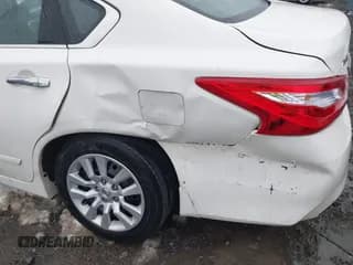 ✅ 2016 Nissan Altima S • VIN: 1N4AL3AP6GN355296 • Lot: 43684299. Listed on IAAI with 95,285 mi. Free auction sales archive from the USA and detailed vehicle history report at DreamBid. Image 6.