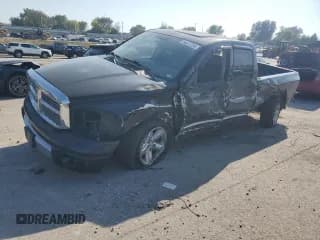 ✅ 2008 Dodge 1500 Laramie • VIN: 1D7HU18298S578588 • Лот: 86877735. Опубликован ранее на Copart с пробегом 240 651 миль. Бесплатный доступ к архиву аукционных продаж из США и подробный отчёт об истории автомобиля на DreamBid. Изображение 1.