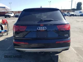 ✅ 2017 Audi Q7 Premium Plus • VIN: WA1LAAF74HD033778 • Лот: 81065835. Опубликован ранее на Copart с пробегом 208 306 миль. Бесплатный доступ к архиву аукционных продаж из США и подробный отчёт об истории автомобиля на DreamBid. Изображение 6.
