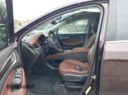 ✅ 2020 Buick Enclave Avenir • VIN: 5GAEVCKW8LJ288179 • Lot: 41964288. Wystawiony na IAAI z przebiegiem 49 547 mil. Bezpłatny archiwum sprzedaży aukcyjnych z USA i szczegółowy raport historii pojazdu na DreamBid. Zdjęcie 5.