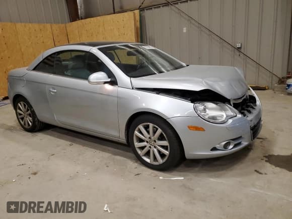 ✅ 2007 Volkswagen Eos 2.0T • VIN: WVWBA71F67V047256 • Lot: 92184425. Listed on Copart with 129,616 mi. Free auction sales archive from the USA and detailed vehicle history report at DreamBid. Image 4.