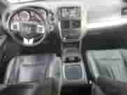2016 Dodge Grand Caravan R/T z VIN 2C4RDGEG1GR399804, wystawiony jako Copart lot #86656344 z przebiegiem 115 356 mil mil oraz Szkoda całkowita • Salvage title. Historia ofert i sprzedaży dostępna na DreamBid. Obrazek 8.
