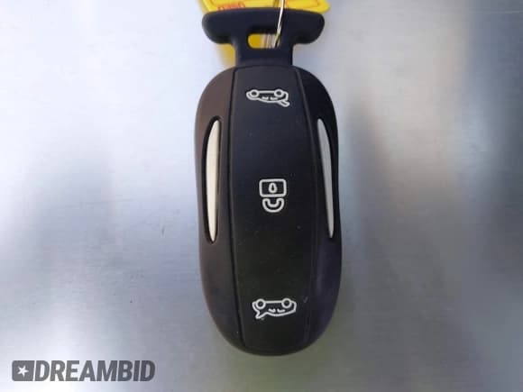 ✅ 2020 Tesla Model X Long Range • VIN: 5YJXCBE27LF261529 • Лот: 42676788. Опубликован ранее на IAAI с пробегом 106 271 миль. Бесплатный доступ к архиву аукционных продаж из США и подробный отчёт об истории автомобиля на DreamBid. Изображение 11.