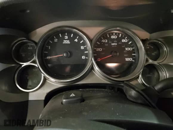 2013 Chevrolet Silverado 1500 LT с VIN 1GCRKSE70DZ130896, выставлен на аукционе Copart как лот 82601755 с пробегом Не указан миль и Списание • Salvage title. История ставок и продаж доступна на DreamBid. Изображение 9.