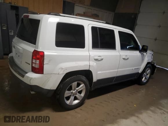 ✅ 2014 Jeep Patriot Limited • VIN: 1C4NJPCB9ED646470 • Lot: 88624725. Listed on Copart with 83,717 mi. Free auction sales archive from the USA and detailed vehicle history report at DreamBid. Image 3.