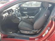 ✅ 2019 Ford Mustang EcoBoost • VIN: 1FA6P8TH2K5199585 • Лот: 82232095. Опубликован ранее на Copart с пробегом 113 664 миль. Бесплатный доступ к архиву аукционных продаж из США и подробный отчёт об истории автомобиля на DreamBid. Изображение 7.