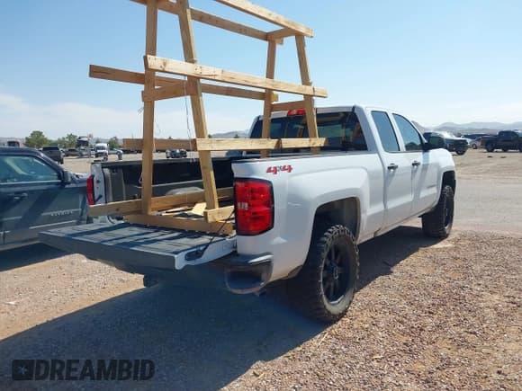 ✅ 2018 Chevrolet Silverado 1500 LS • VIN: 1GCVKNEC7JZ344230 • Лот: 42957307. Опубликован ранее на IAAI с пробегом 183 258 миль. Бесплатный доступ к архиву аукционных продаж из США и подробный отчёт об истории автомобиля на DreamBid. Изображение 4.