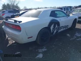 ✅ 2010 Dodge Challenger SE • VIN: 2B3CJ4DV5AH255278 • Lot: 41415895. Wystawiony na IAAI z przebiegiem 176 468 mil. Bezpłatny archiwum sprzedaży aukcyjnych z USA i szczegółowy raport historii pojazdu na DreamBid. Zdjęcie 4.