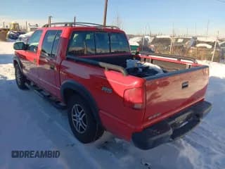 ✅ 2002 Chevrolet S-10 LS • VIN: 1GCDT13W82K219262 • Лот: 46694935. Опубликован ранее на Copart с пробегом 109 619 миль. Бесплатный доступ к архиву аукционных продаж из США и подробный отчёт об истории автомобиля на DreamBid. Изображение 2.