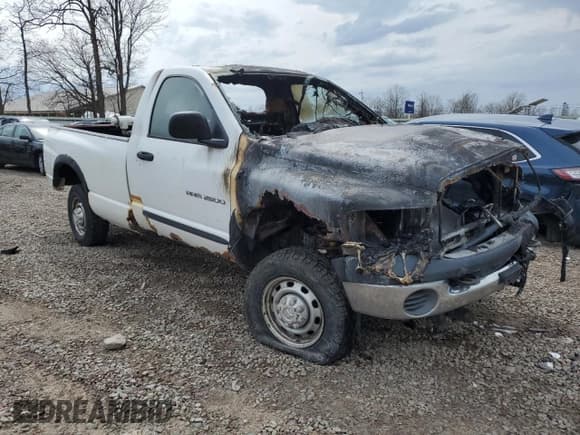 ✅ 2005 Dodge 2500 ST • VIN: 3D7KS26D15G832237 • Lot: 53692635. Wystawiony na Copart z przebiegiem Nie podano. Bezpłatny archiwum sprzedaży aukcyjnych z USA i szczegółowy raport historii pojazdu na DreamBid. Zdjęcie 4.